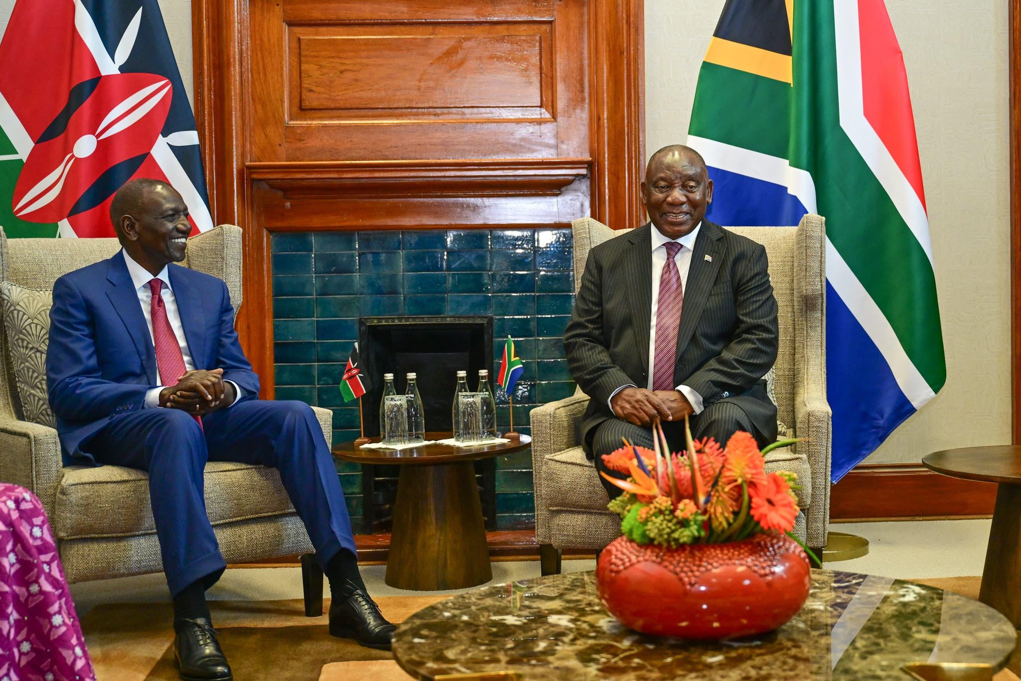 Kenya’s president walks the red carpet as black immigrants run for their lives in South Africa